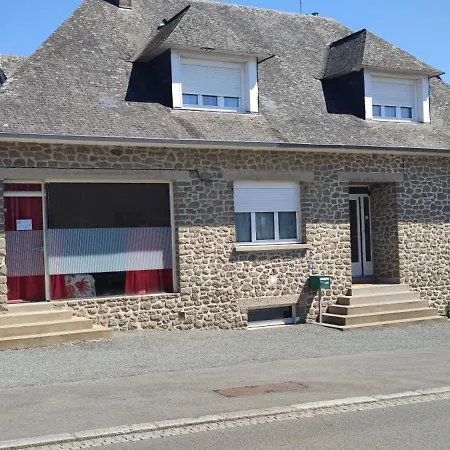 Au Calme Au Premiere Etage Brece (Mayenne)